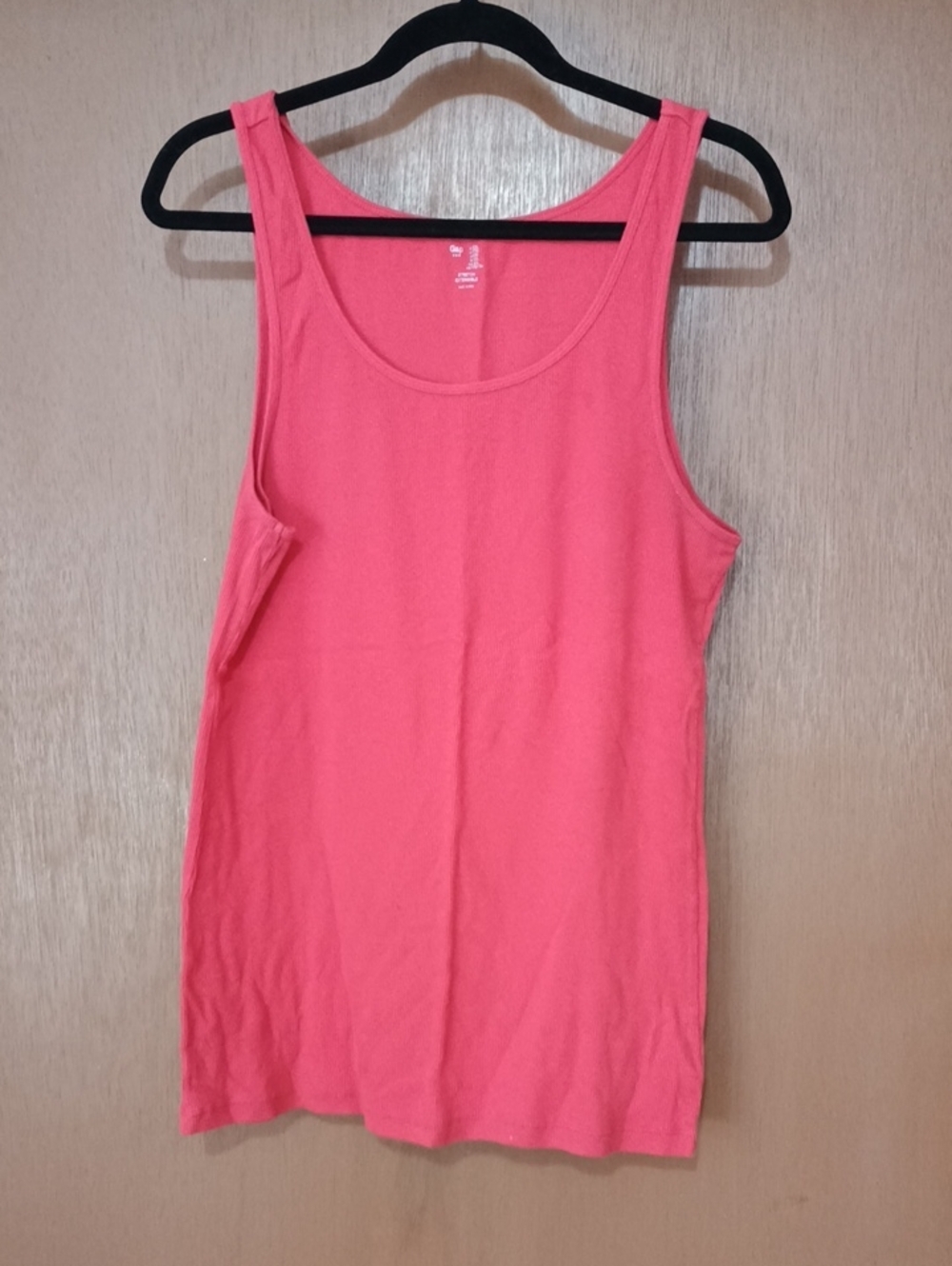 GAP Coral Tank Top - Scoop Neck